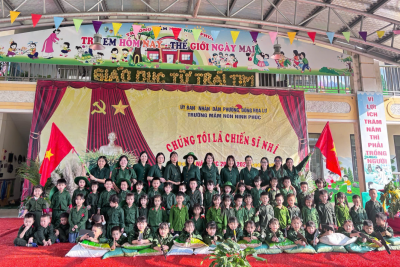 TRƯỜNG MẦM NON NINH PHÚC TỔ CHỨC CÁC HOẠT ĐỘNG TRẢI NGHIỆM “BÉ TẬP LÀM CHIẾN SĨ” NHÂN KỶ NIỆM 81 NĂM NGÀY THÀNH LẬP QUÂN ĐỘI NHÂN DÂN VIỆT NAM (22/12/1944 – 22/12/2025)